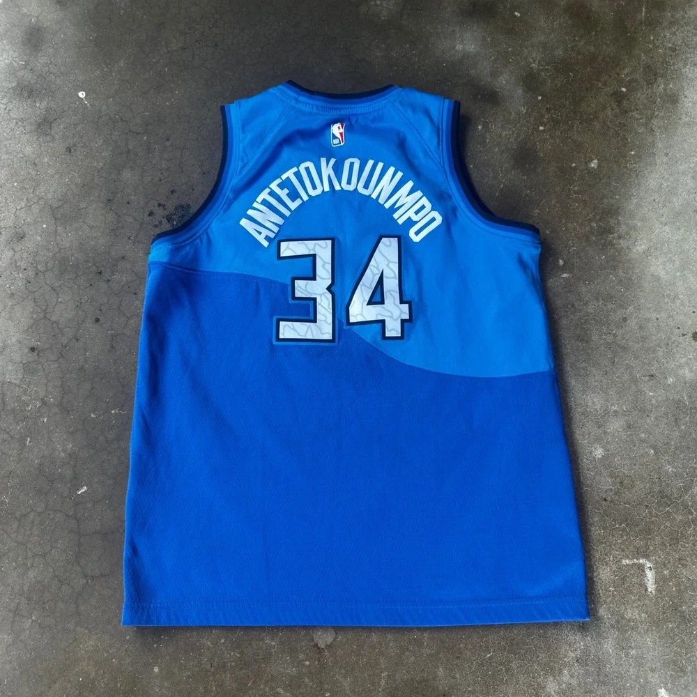 Nike Jersey Kids Large Blue Excellent Milwaukee Bucks Giannis Antetokounmpo 34